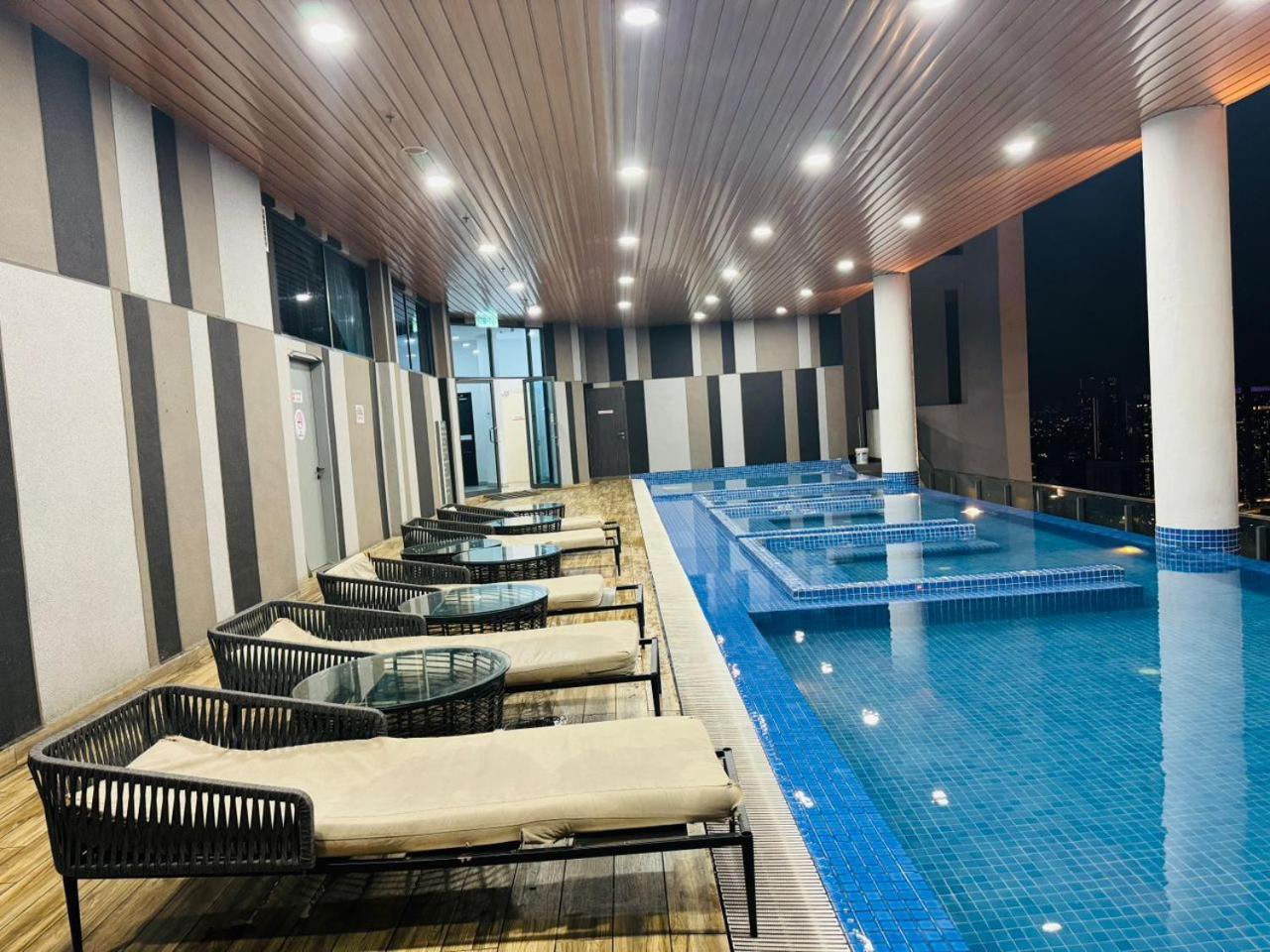 쿠알라룸푸르 The Luxe Colony Klcc 아파트 외부 사진