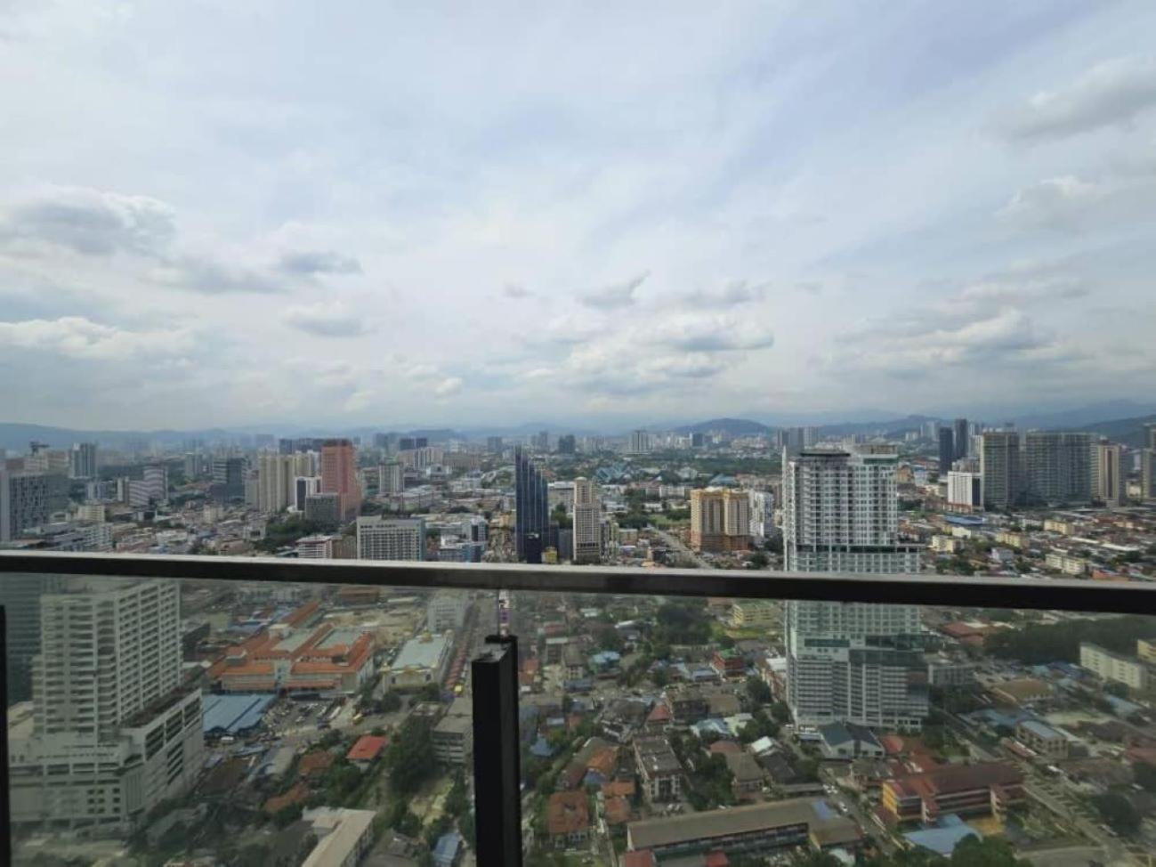 쿠알라룸푸르 The Luxe Colony Klcc 아파트 외부 사진