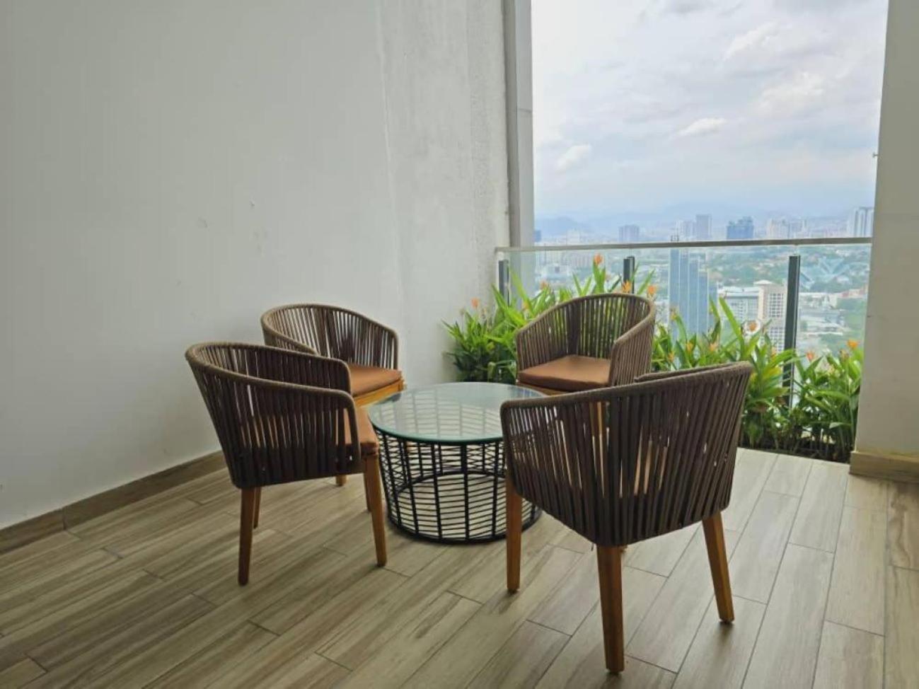 쿠알라룸푸르 The Luxe Colony Klcc 아파트 외부 사진